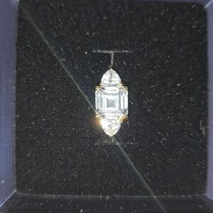 New Gold Plated Three Stone Ring 8